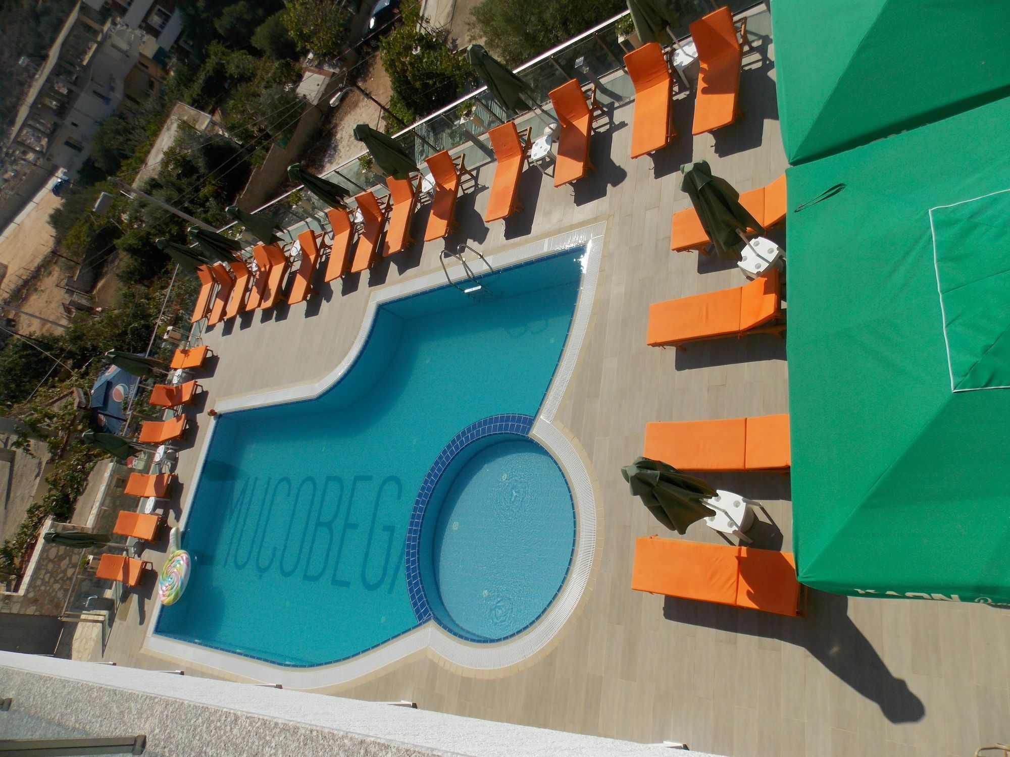 Mucobega Hotel 2 Саранда Екстер'єр фото